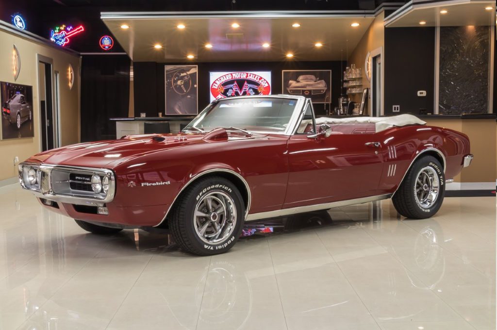 1967 Muscle Cars - 1967 Pontiac Firebird Photo