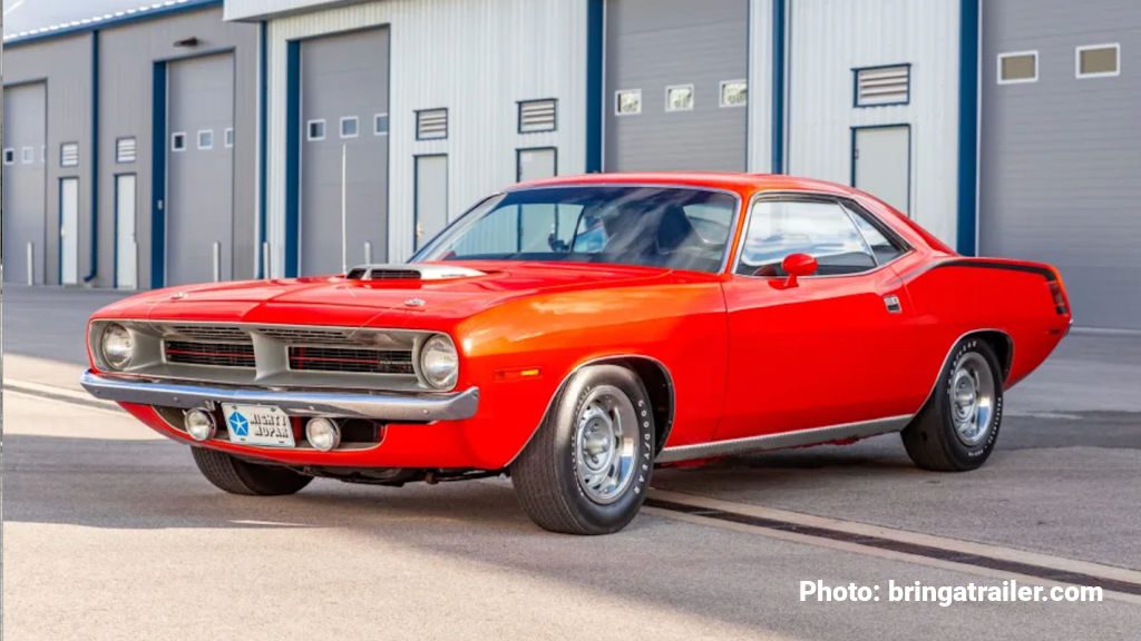 Photo of an Orange 1970 Plymouth 'Cuda 426 Hemi American Muscle Car