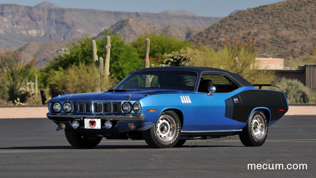 Photo of a B5 Blue 1971 Plymouth Cuda