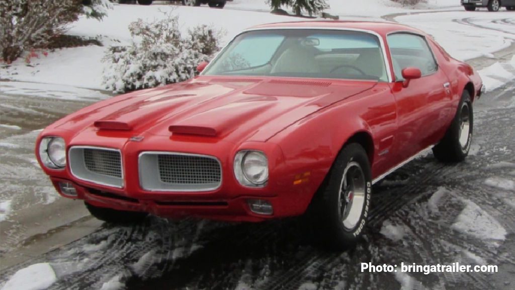 Photo of a 1971 Pontiac Firebird